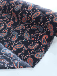 Tecido Viscose Creponada Italiano Micro Cashmere Preto e Coral
