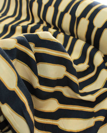 Tecido Viscose Italiana Cordas Abstratas Preto e Tons de Amarelo