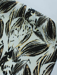 Tecido Viscose Italiano Macro Folhagens Offwhite Preto e Tons de Bege