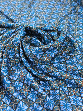 Tecido Crepe Salinas Italiano Floral Geométrico Tons de Azul
