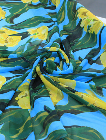 Tecido Crepe Chiffon Italiano Macro Flores Azul, Verde e Amarelo