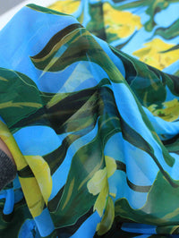 Tecido Crepe Chiffon Italiano Macro Flores Azul, Verde e Amarelo