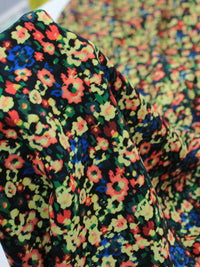 Tecido Crepe Italiano Micro Floral Colorido