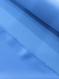 Tecido Crepe Salina Azul Claro