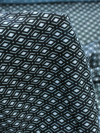 Tecido Crepe GGT Micro Losangos Preto e Branco