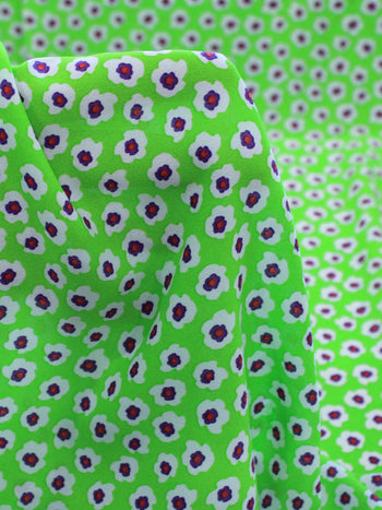 Tecido Crepe GGT Micro Floral Verde e Branco