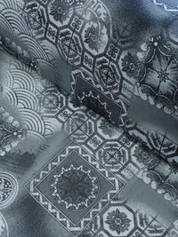 Tecido Crepe Chiffon Desenhos Geométricos Tons de Cinza