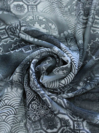 Tecido Crepe Chiffon Desenhos Geométricos Tons de Cinza