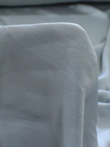 Tecido Crepe Silk Cinza