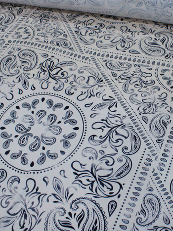 Tecido Viscose Premium Bandana Cashmere Bege e Azul Escuro