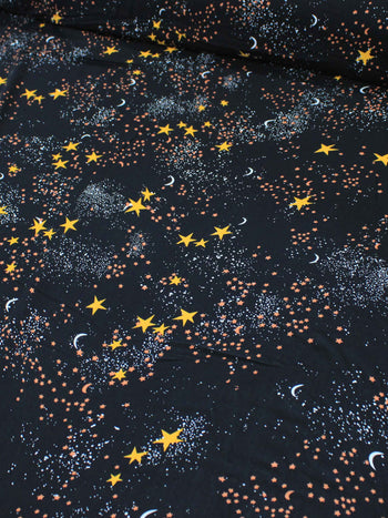 Tecido Viscose Constelação Céu Estrelado Preto e Amarelo
