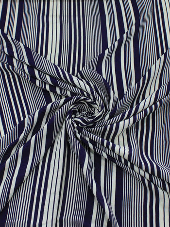 Tecido Viscose Listrado Azul Marinho e Creme