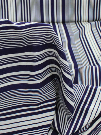 Tecido Viscose Listrado Azul Marinho e Creme