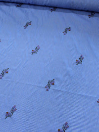 Tecido Cambraia de Algodão Bordada Listras e Flores Azul Branco e Lilás