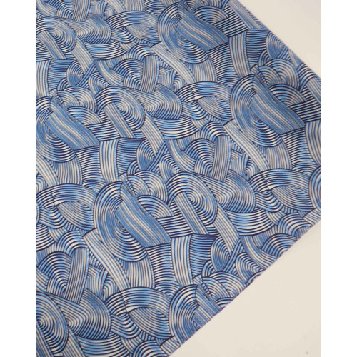 Tecido Viscose Italiano Riscos Ondulados Preto, Azul e Branco