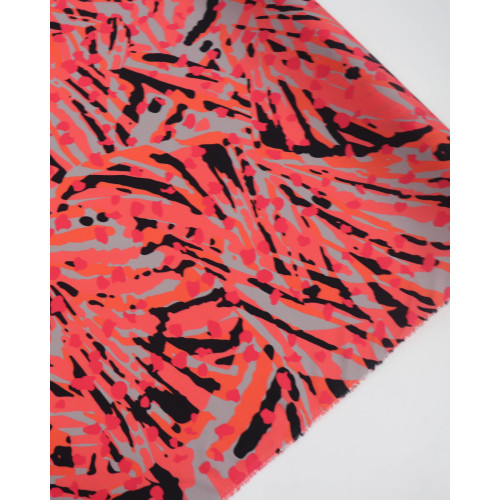 Tecido Viscose Italiano Estampa Abstrata Preto, Cinza e Coral