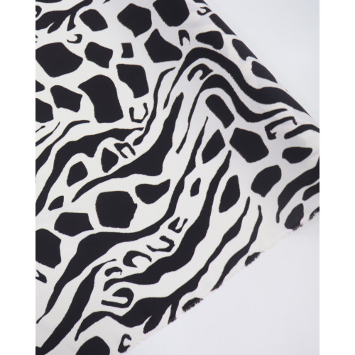 Tecido Viscose Italiano Animal Print P/B