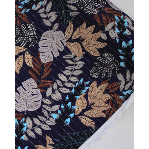 Tecido Viscose Premium com Lurex Estampa Macro Folhas Pontilhadas Colorido e Azul Marinho