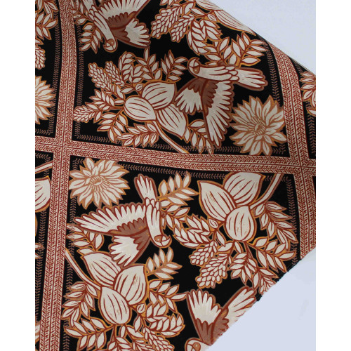 Tecido Viscose Texturizada Ramos e Pássaros em Recortes Tons Terrosos e Preto