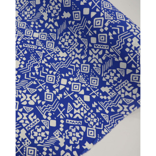 Tecido Crepe Koshibo Étnico Branco e Azul