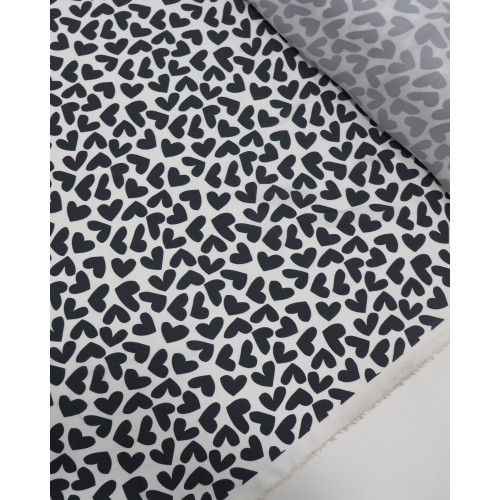 Tecido Crepe Silk Corações P/B