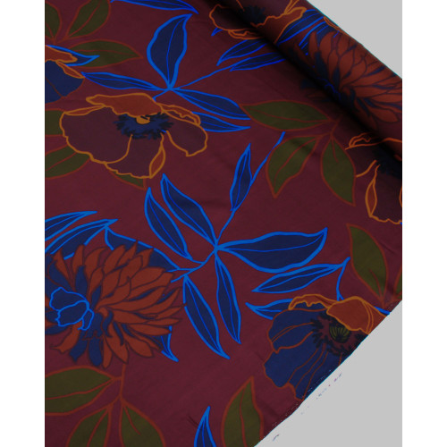 Tecido Crepe Silk Italiano Macro Flores Coloridas e Borgonha