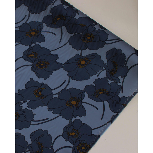 Tecido Viscose Acetinada Italiano Macro Flores Tons de Cinza