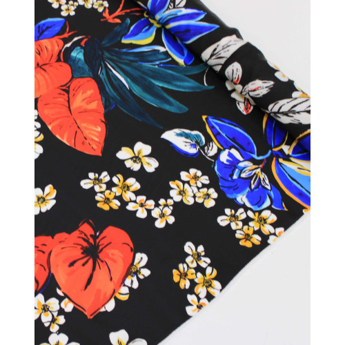 Tecido Crepe Silk Italiano Macro Folhas e Flores Colorido e Preto