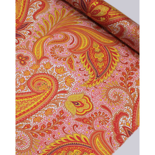 Tecido Crepe Silk Italiano Macro Cashmere Floral Tons Quentes e Branco