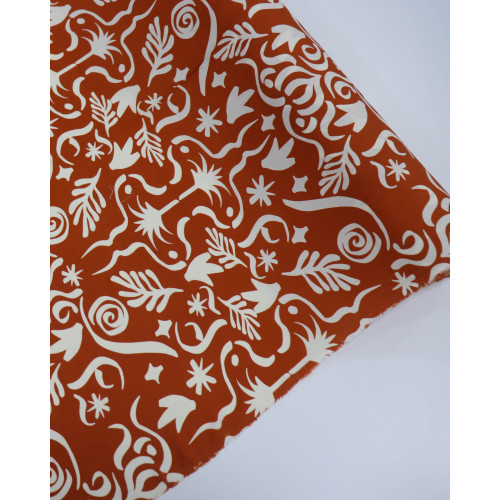 Tecido Viscose Texturizada Folhas e Espirais Creme e Ferrugem