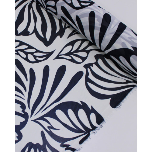 Tecido Crepe Chiffon Grosso Macro Folhas Azul Marinho Noite e Branco