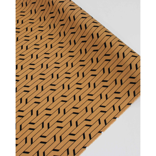 Tecido Viscose Listras Abstratas Preto e Argila