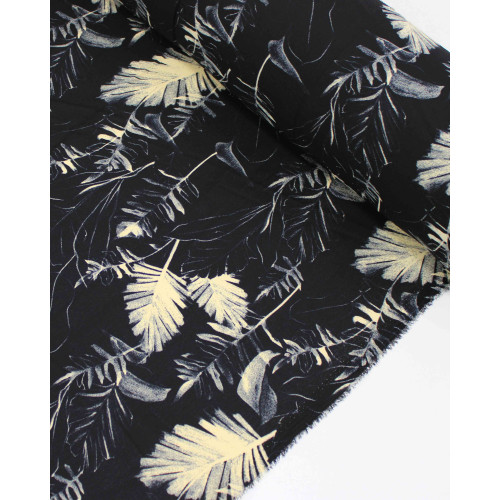 Tecido Crepe Koshibo Folhagens Creme e Preto