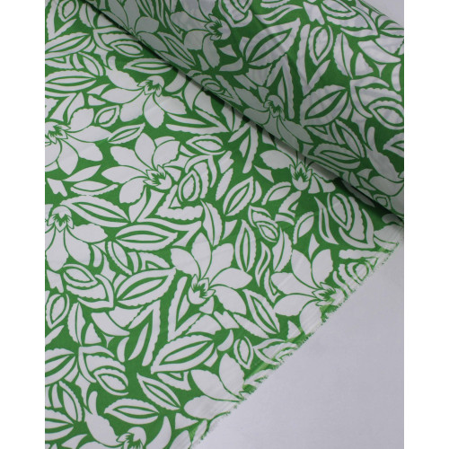 Tecido Crepe Sarjado Folhas e Flores Abstratas Branco e Verde