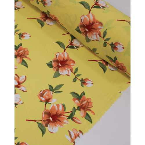 Tecido Crepe Koshibo Macro Flores Laranja e Amarelo 