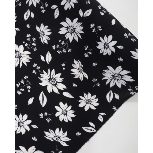 Tecido Crepe Koshibo Leve Margaridas Branco e Preto
