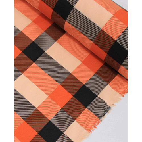 Tecido Tricoline Xadrez Irregular Pêssego, Preto e Laranja