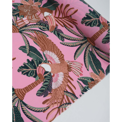 Tecido Viscose Macro Coqueiros e Tucanos Marrom, Verde e Rosa