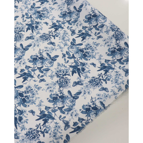 Teccido Crepe Salinas Italiano Ramos Florais Azul Petróleo e Branco