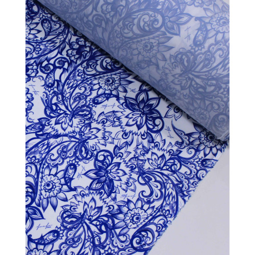 Tecido Crepe Salinas Estampa Paisley e Flores Azul e Branco