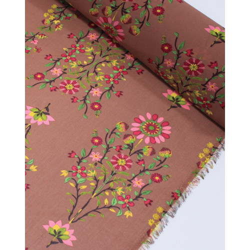 Tecido Crepe Chiffon Grosso Buquês Florais Colorido e Castanho