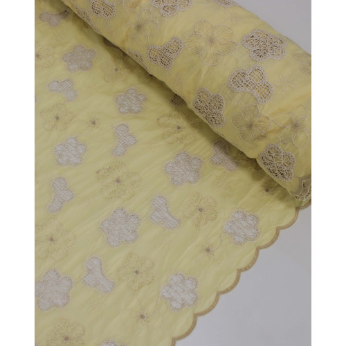 Tecido Cambraia Bordada Campo Floral Bege e Amarelo Manteiga
