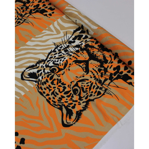Tecido Viscose Italiano Macro Onças e Animal Print em Listras Preto, Laranja e Bege