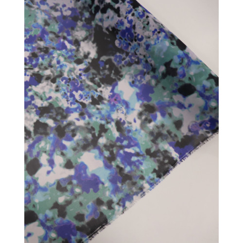 Tecido Crepe Chiffon Manchas Tons de Azul e Preto
