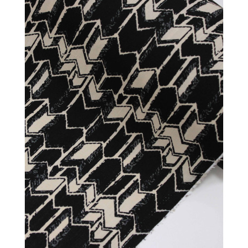 Tecido Viscose Texturizada Chevron Irregular Bege e Preto