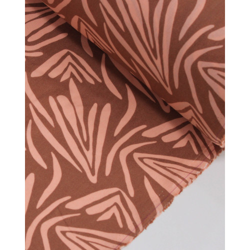 Tecido Viscose Folhagens Abstratas Rosa Chiclete e Marrom