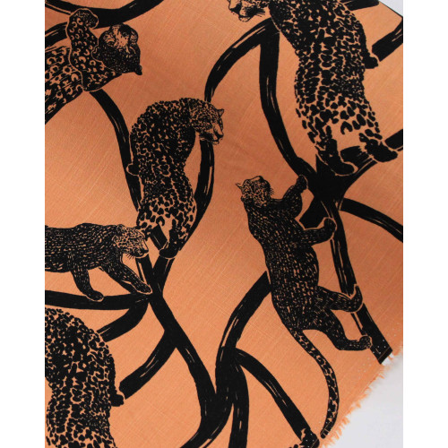 Tecido Viscose Texturizada Onças Pintadas Preto e Argila