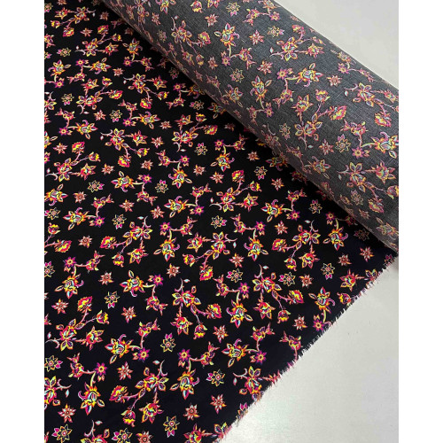 Tecido Viscose Ramos Florais Colorido e Preto
