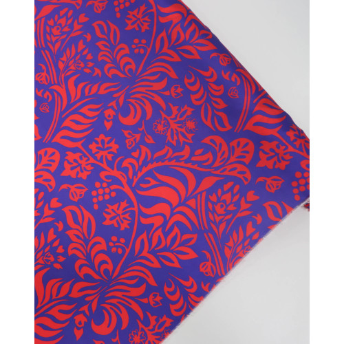 Tecido Crepe Silk Macro Folhagens Vermelho e Azul Royal (1m)