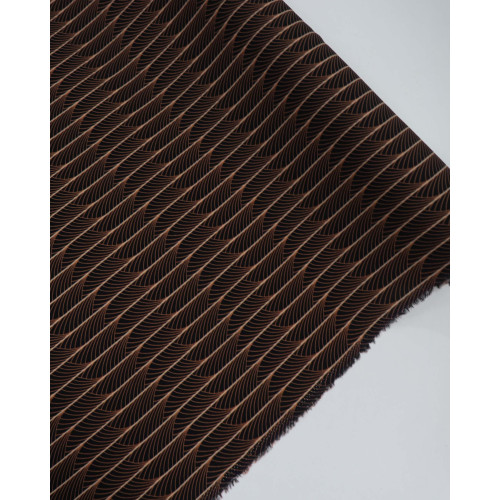 Tecido Viscose Estampa Linhas Curvas Branco, Caramelo e Preto (1.1m)